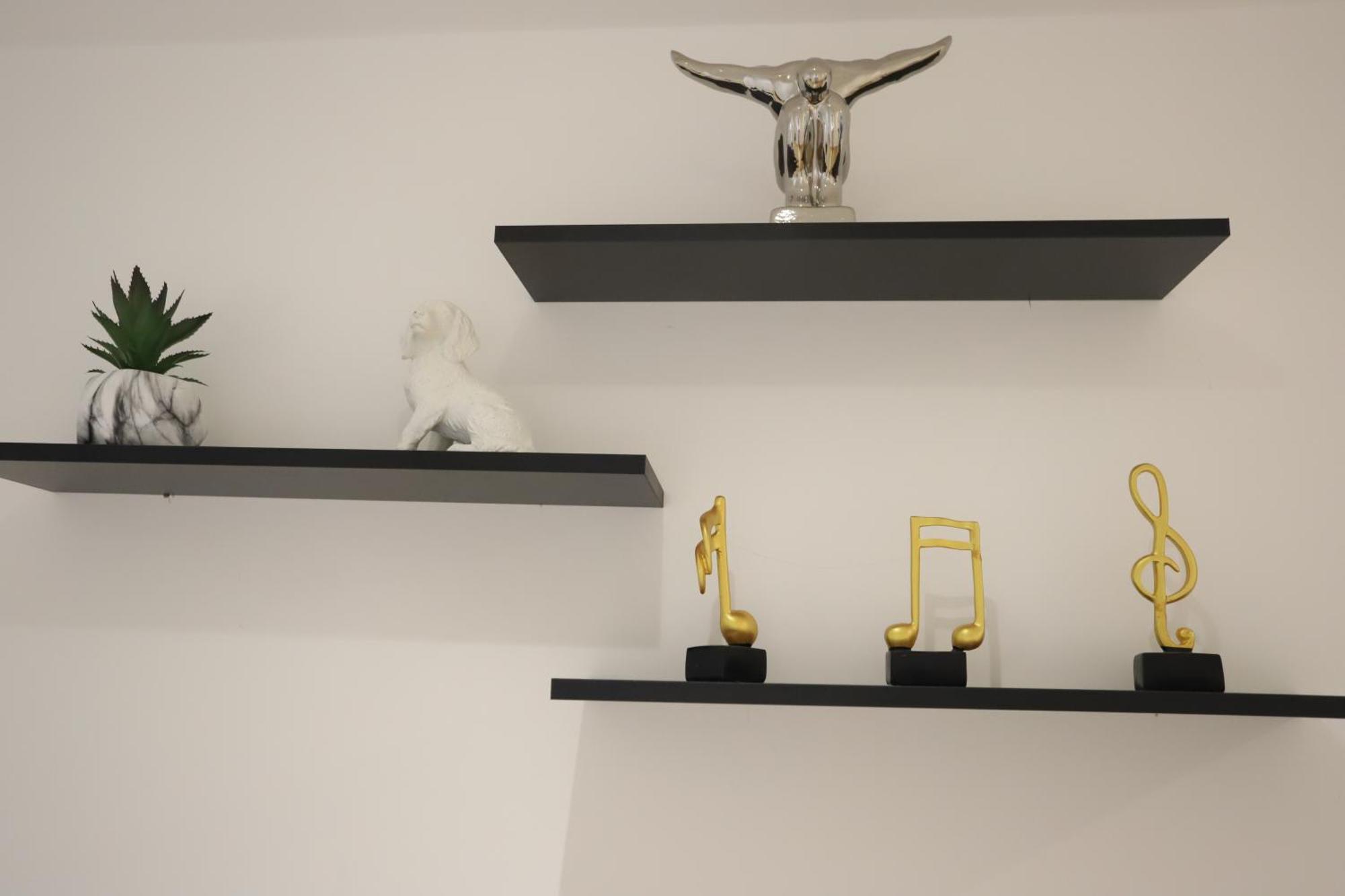 Spacious 3-Story Retreat With Rooftop Terrace And Modern Amenities Londres Extérieur photo